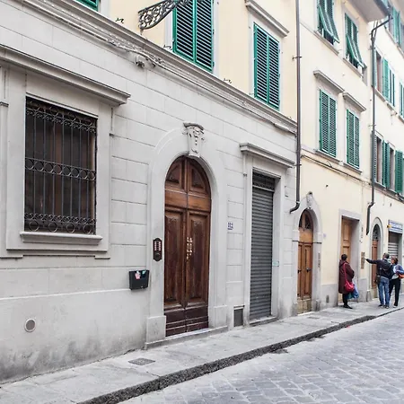 Amo E Flo Apartament *
